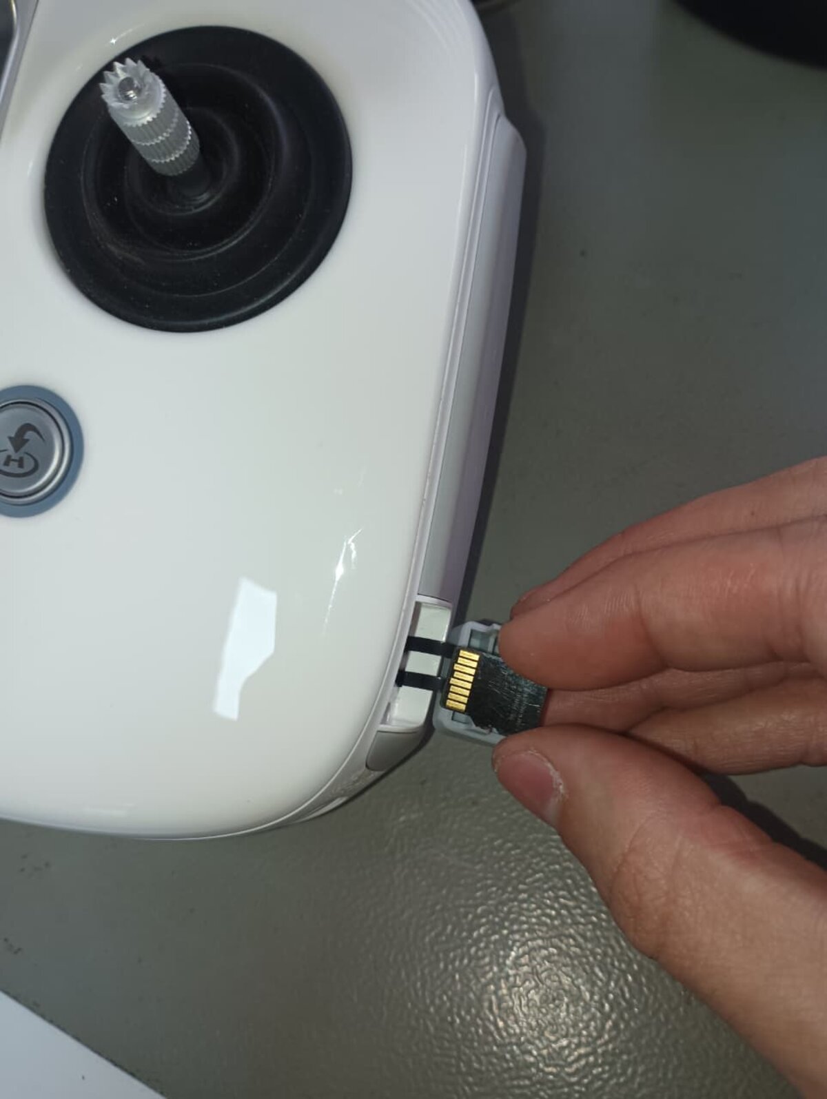 Slot Micro SD Control RC